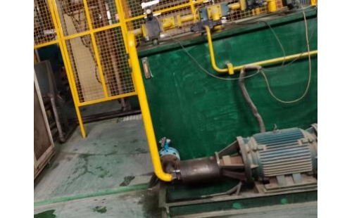 2024年3月10日青島城陽(yáng)區(qū)導(dǎo)熱油系統(tǒng)整體清洗